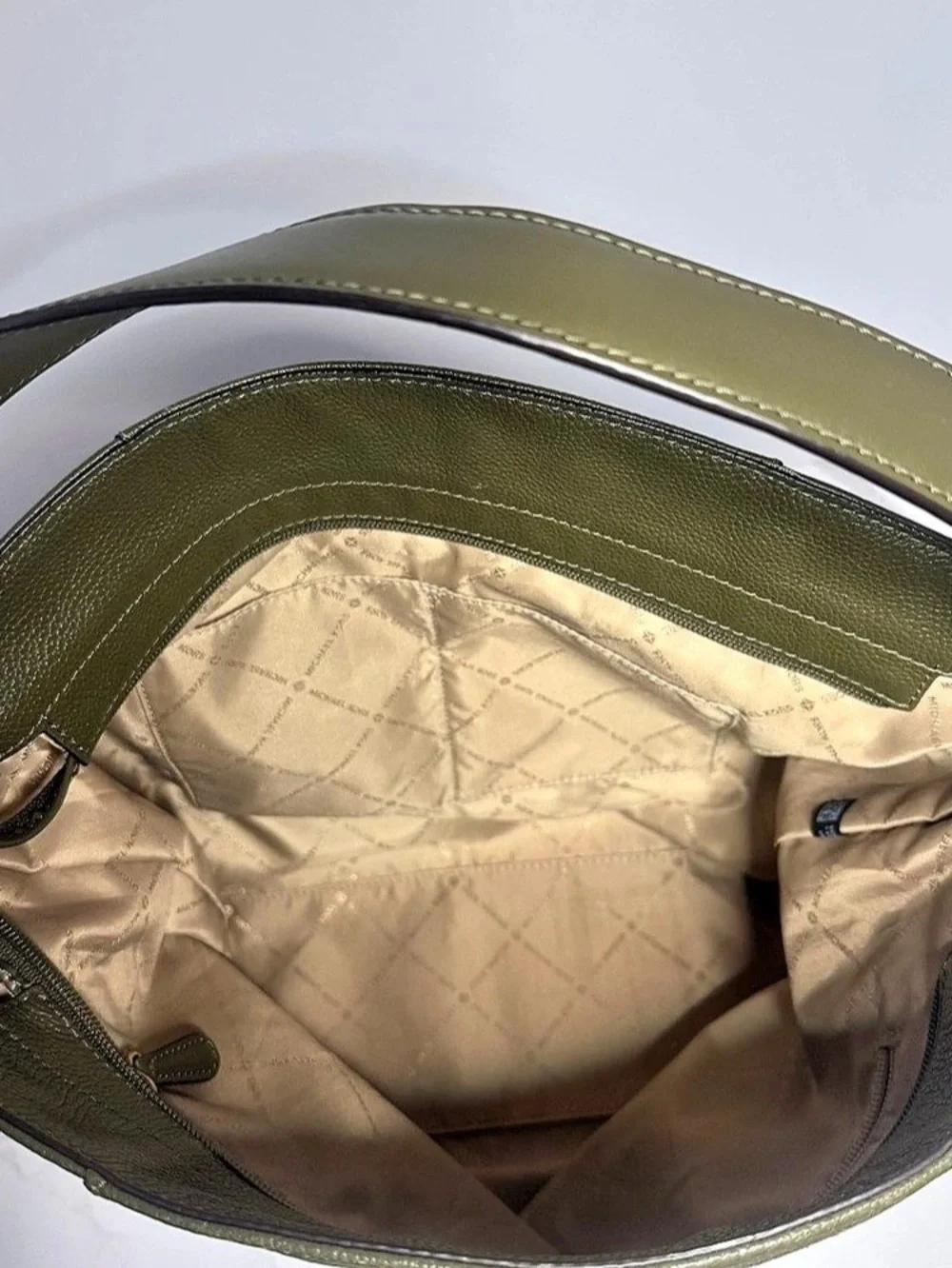 Michael Kors Evie Large Pebbled Leather Hobo Shoulder Bag - Olive Green w/ Tag